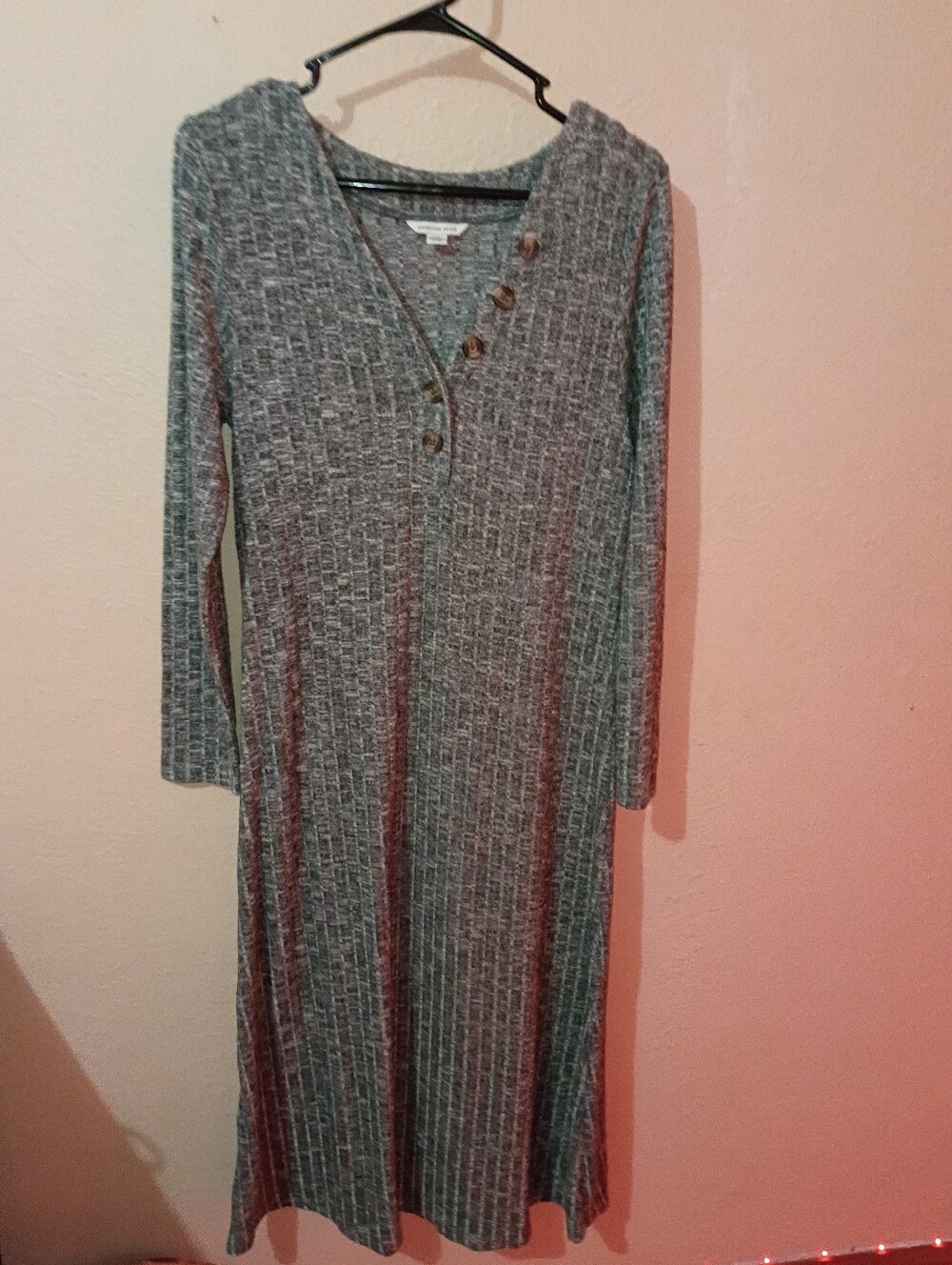 American Eagle Size Large Cozy Ribbed V-Neck Long Sleeve Dress - Gray